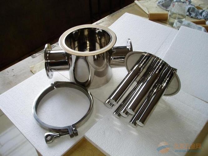 首頁 產品供應 >產品詳情 產品編號: 產品名稱: 液體管道式除鐵器